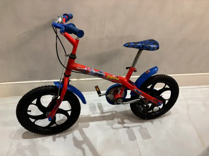 Bicicleta infantil CALOI SPIDER-MAN aro 16