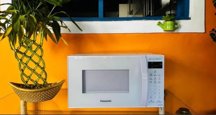 Microondas !!! IMPECÁVEL !!! Panasonic 18 litros 