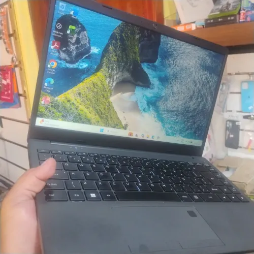 Notebook empresarial i3 12th com teclado iluminado 