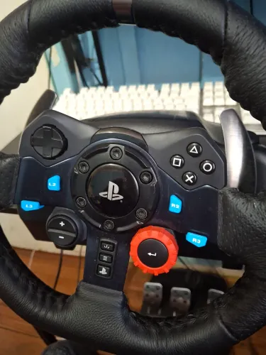 Volante Gamer/Simulador G29