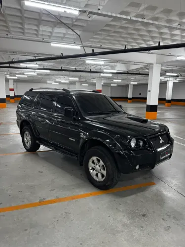 Mitsubishi Pajero Sport HPE 2.5 4X4 Diesel Mec. 2007