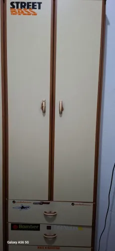 Guarda roupa 4 portas 3 gavetas