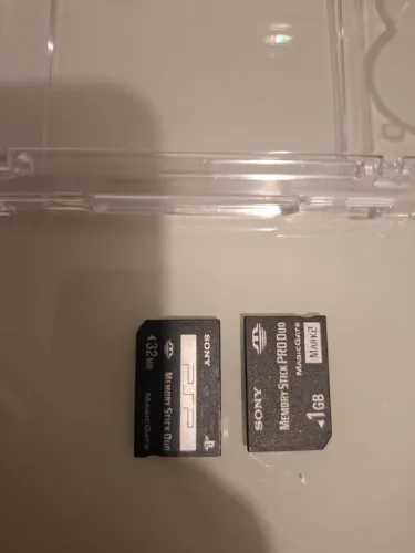 PSP Memory Stick Pro Duo Original + Case Acrílica