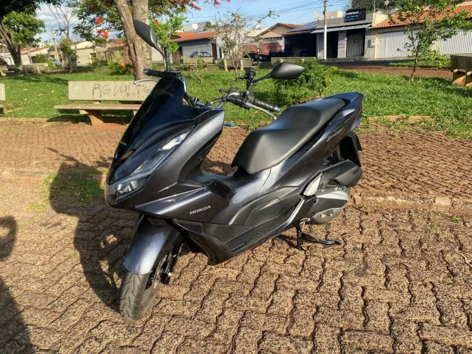 Honda PCX Única Dono | Apenas 4.800 km | Estado de Zero km!