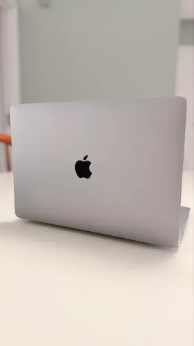 Macbook Pro