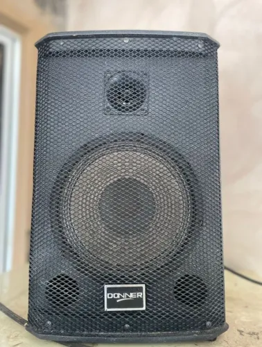 Caixa Ativa Donner Saga 8"