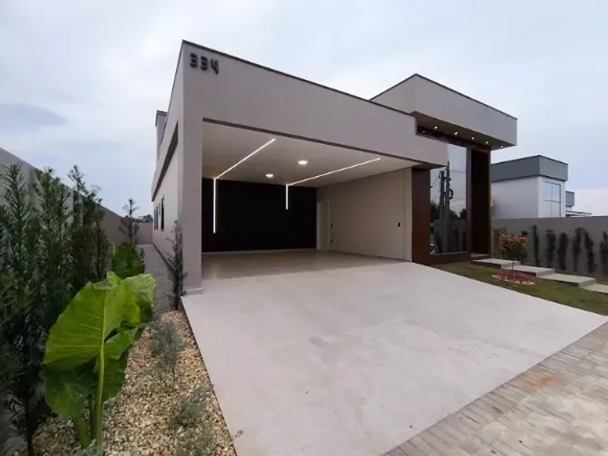Casa AMPLA 3 suítes acabamento PREMIUN com piscina pertinho centro de Içara ACEITA permuta