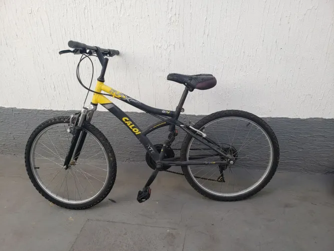 Bicicleta Caloi 21V aro24