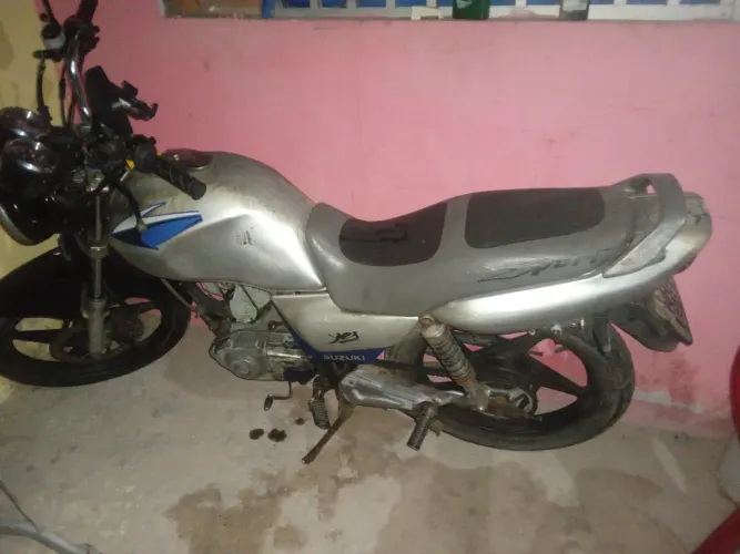 Moto com motor pra faser