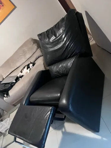 VENDO POLTRONA DO PAPAI