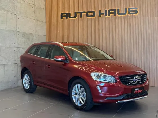 Volvo XC 60 T-5 Momentum 2.0 254cv AWD 5P 2017