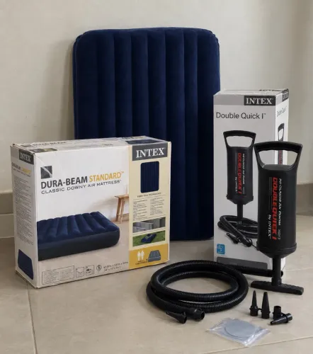 Colchão inflável Intex + bomba Intex (Seminovo)