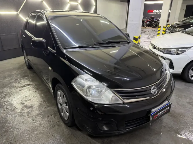 Nissan Tiida S 1.8/1.8 Flex 16V Mec. 2012