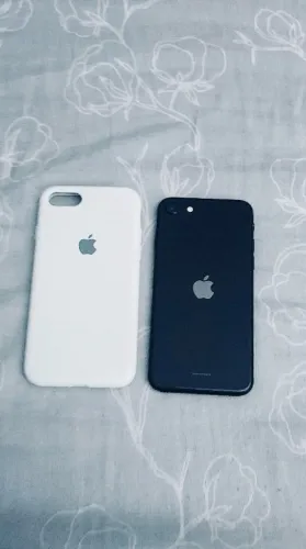 iPhone SE2