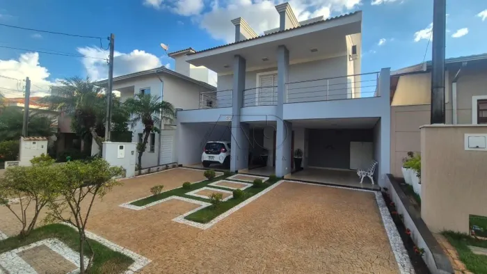 Casa em Condomínio em Piracicaba 3 suítes, 220m², Financiamento