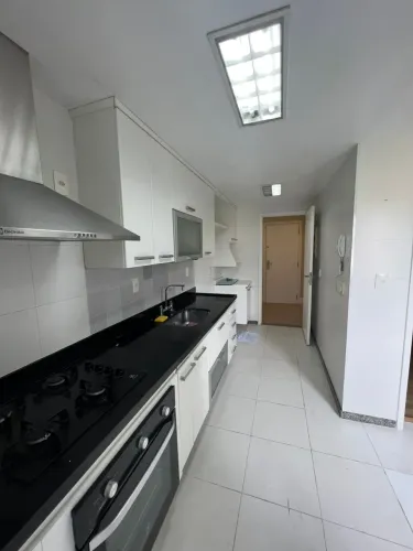 Excelente apartamento com vista para as casas,  sol da manhã, no condomínio WaterWays!