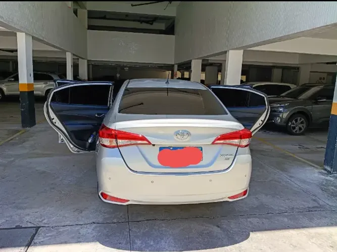 Toyota Yaris XS Connect Sedan 1.5 Flex 16V AUT 2022