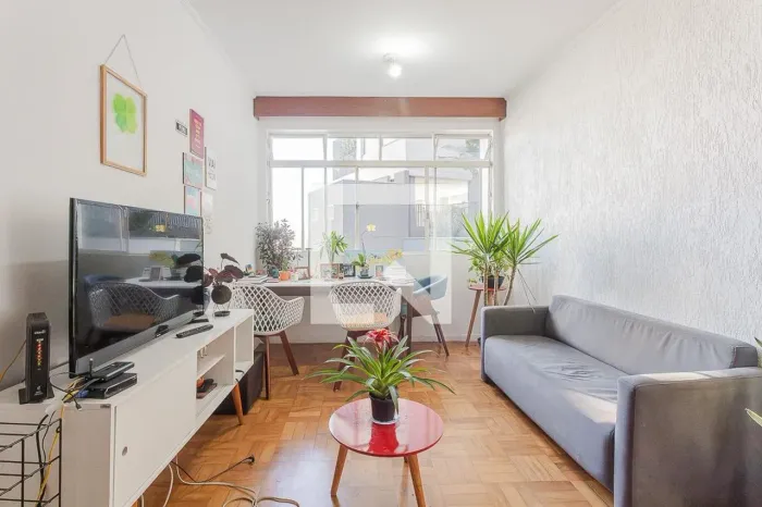 Apartamento à Venda - Vila Madalena, 2 Quartos, 60 m2