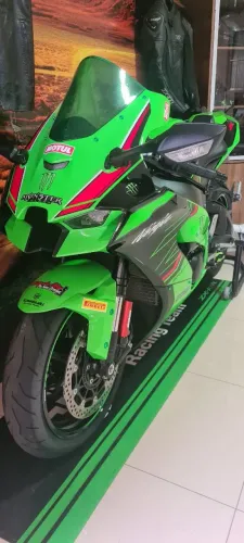 Kawasaki Ninja ZX10 2023 impecável