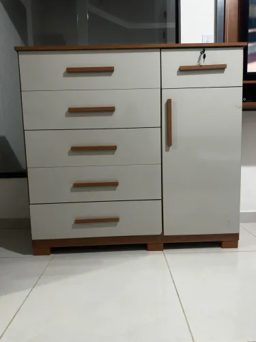 Cômoda