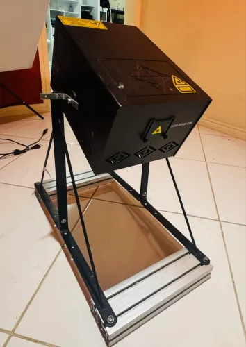 Laser Show Profissional RGB 12W - Modelo SOG-RGB12W (Super Potente)