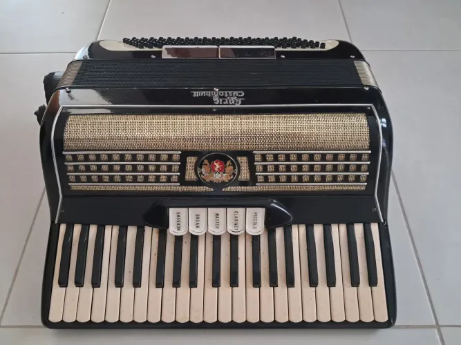 Acordeon Italiano 120 baixos Lyric Custombuilt Mod.C At Wurlitzer Exclusively 