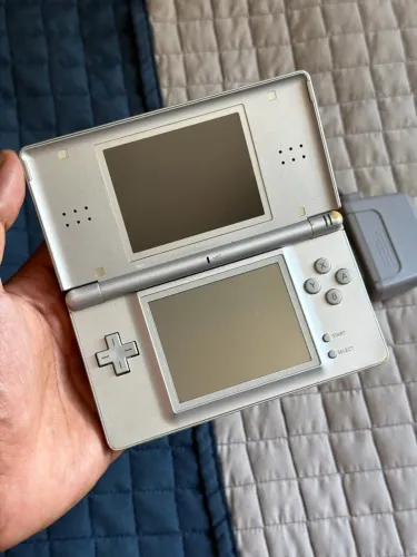 Nintendo DS Lite Prata