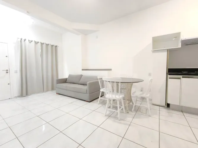 Apartamento duplex de 1 quarto no Río Tavares