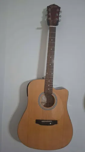 Violão aço eletroacústico .Troco em guitarra ou outro produto do interesse