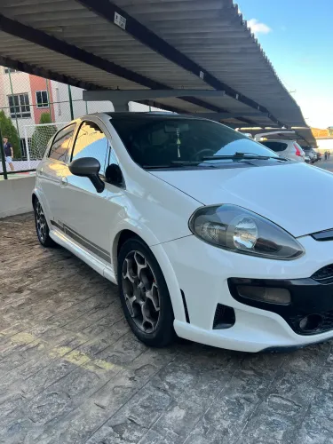 Fiat Punto T-jet 1.4 16V Turbo 5P 2013