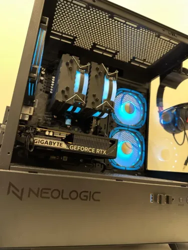 Pc gamer ryzen 5 5500 + rtx 5060 8gb + 16gb ram
