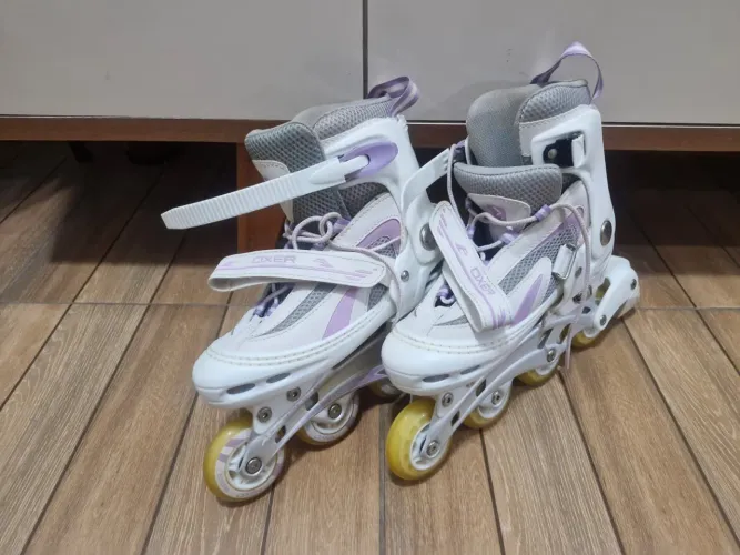 VENDO PATINS  POUQUÍSSIMO USADO 