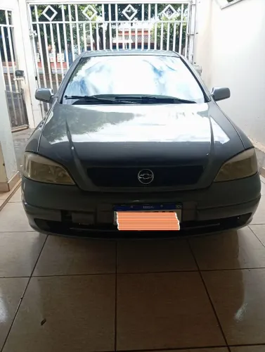 Chevrolet Astra Sedan 2.0/cd/ Expres.gls 2.0 8V 4P 2000