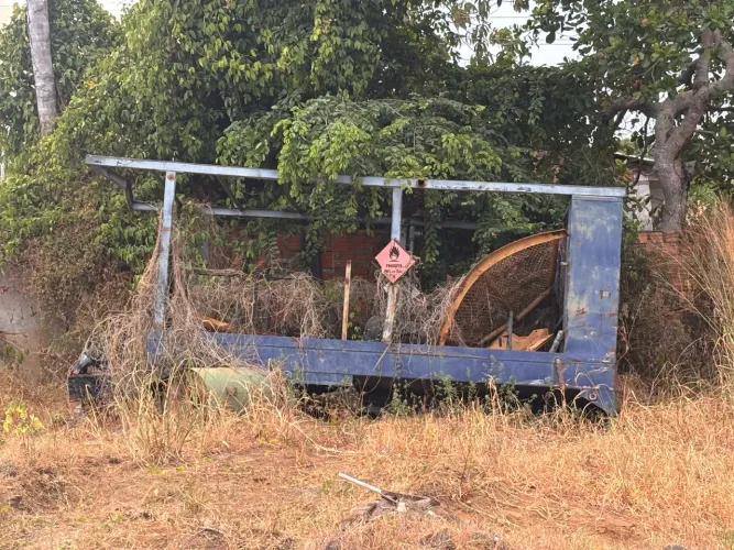 Estou vendendo peças de caminhões
