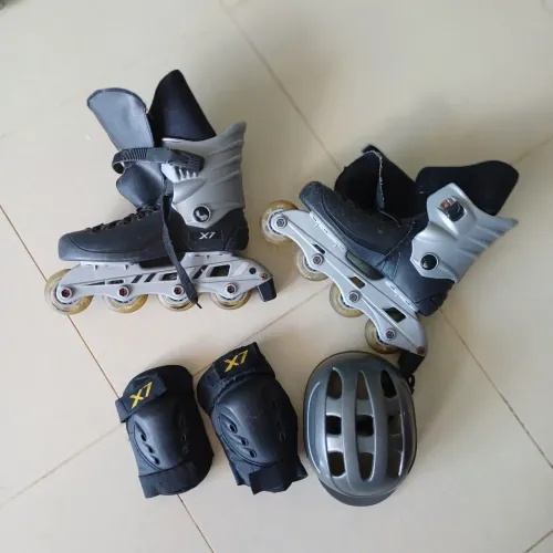 Patins, Capacete e Joelheiras