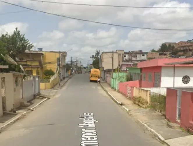 Vendo terreno medindo 06X20 em Ribeirão -PE no centro área nobre, comercial e residencial.
