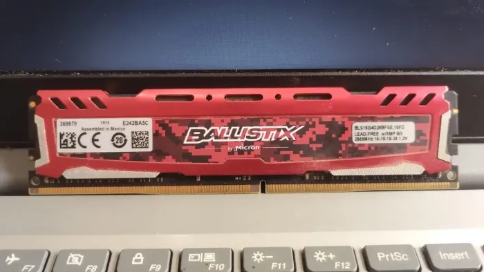 MEMÓRIA BALLISTIX DDR4 16GB<br> FREQUÊNCIA 3666MHZ<br> ?R$380?