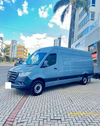 Mercedes-Benz Sprinter 417 Furgão Ext. L.t.a Die. (e6) 2024