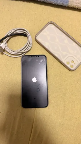 iPhone 11 Roxo 64GB