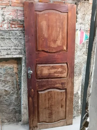 Porta de madeira 0.80