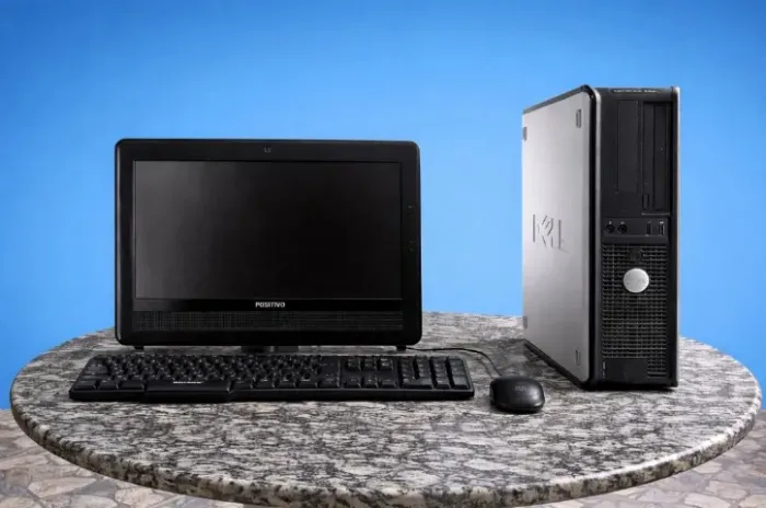 Computador completo - pronto para uso  PC Core 2 Duo E6550 4GB RAM HD Windows 7 Monitor Po