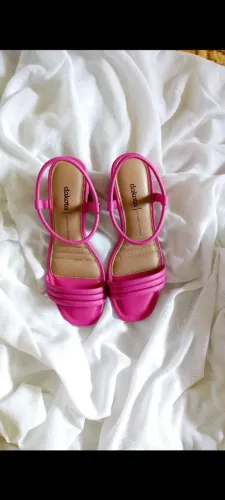 Sandália Dakota