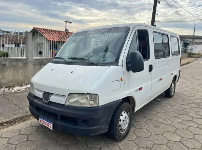 Peugeot Boxer 2.8 Furgão Dies/ TB Dies.curto/med 2009