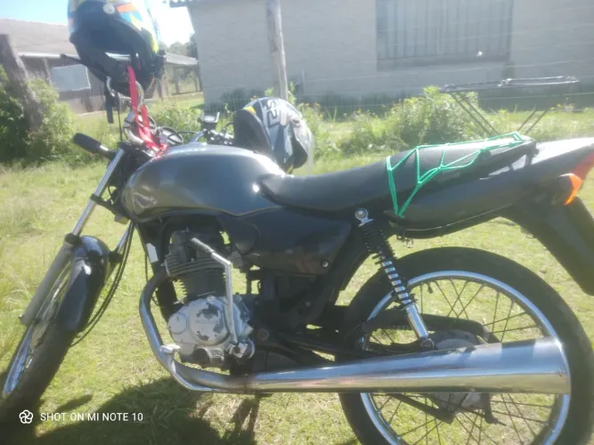MOTO EXCELENTE