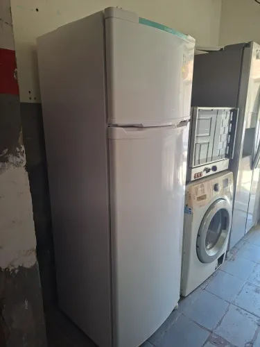 Vendo geladeira Consul Defrost