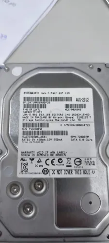 HD 3 TB SATA HITACHI