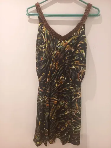 Vestido estampado, marca Cantão