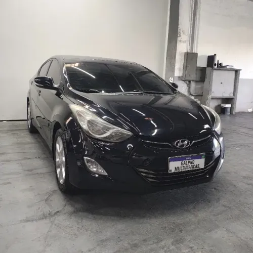 Hyundai Elantra GLS 1.8 16V Aut. 2012
