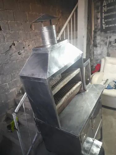 Carrinho de churrasco ótimo estado
