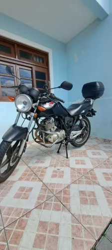 MOTO SUZUKI YES 125